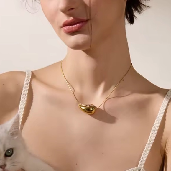 PVD Real Gold Plated Modern Twist Necklace – Stainless Steel, Zircon Detail - Picture 3 of 13